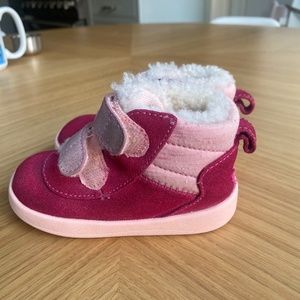 UGG Pink Chukka "Pritchard" High Top Boot with Velcro for Baby or Toddler size 6